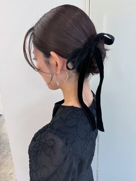 ウィークエンド(WeekenD) タイトツイストリボン