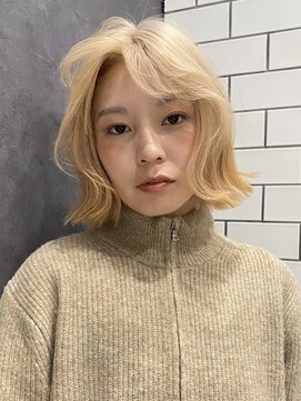 ラルガ 黒崎(Raruga) ハイライトカラーミルクティーベージュレイヤーカット