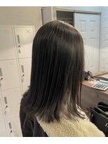 ヨンド(yond) アッシュグレージュ外ハネボブ切りぱっなし顔まわり前髪群馬太田