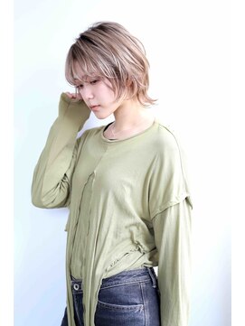 ビクトヘアー(Vict hair) ハイトーンフロストベージュ（練馬/大泉学園/石神井公園）