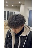 マッシュ×縦落ちツイストスパイラル（3ヶ月前に強めのパーマ）