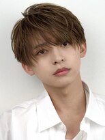 オーシャントーキョーオーバー 渋谷(OCEAN TOKYO OVER) 韓国マッシュセンターパートツーブロックフェザーパーマシャドウ