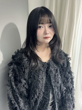 スウィープ 平尾(sweep) 【sweep_shizuna】レイヤー/落ちる黒/髪質改善/平尾