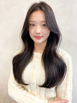 TLUUS 梅田茶屋町店【トゥルーズ】前髪&韓国レイヤー&ボブ&髪質改善【4/4~(予定)】 【TLUUSイメチェン前髪ピンクベージュクールショート】