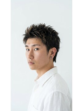 リベルテ 京橋(Liberte) 縦落ちツイスパ×アップバングで清潔感◎好感度UPメンズカット