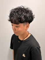 フライ 東通り店(Frei) シャドウパーマ