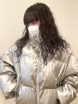 ロックス バイ マグ 松本(rocks BY MAG)&nbsp;ロングスパイラルパーマワイドバングダークグレージュ暗髪