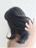 透けてるグレージュ