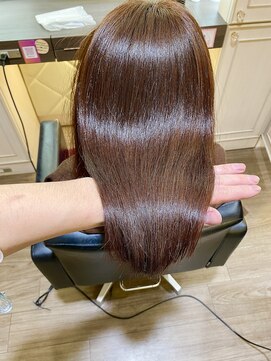 ブレイズ ザ サロン(BLAZE THE SALON) ツヤツヤノンダメージカラー!!ピンクブラウン【BLAZE 大庭】