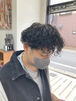 ウタ(uta)&nbsp;メンズ波巻きパーマ