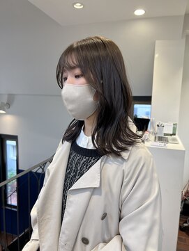 トレス(TRESS) 外ハネレイヤー　ボブレイヤー　ブラウンベージュ