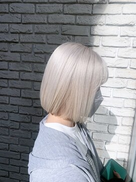 ゴウトゥデイ 横須賀店(GO TODAY) ハイトーンボブ/ホワイトカラー