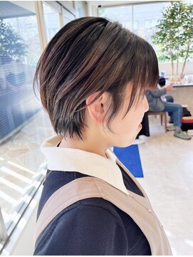 クアトロアネックス(QUATTRO annex) スッキリショートボブ