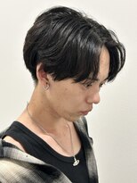 ヒュイル バイ ニアウ(Hwyl by Niau)&nbsp;メンズマッシュセンターパートスパイラルパーマニュアンスパーマ