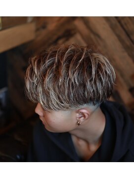 バーバーショップ スバル(BARBERSHOP SUBARU) ＜理容室＞＜バーバー＞海外風２WAYスタイル