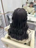 アリエス 新宿駅前東口店(Aries) ねじりハーフツイン