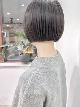 ソピ バイ インビテーション(sopi by invitation) NAKAMURA #128 ボブ ミニボブ 切りっぱなしボブ 透明感カラー