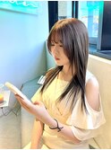 オリーブベージュ