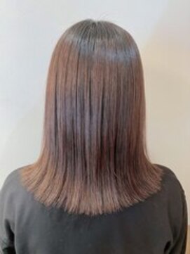 ユキオグループ グラン(yg GRAN) 美髪◎髪質改善外はねミディアムレイヤー透明感