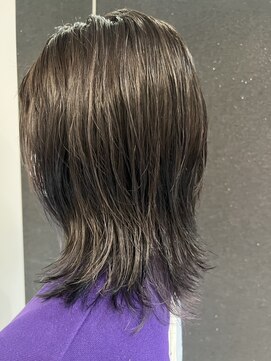 イーケー(ek) 大人ショート/デザインカラー/ブリーチ