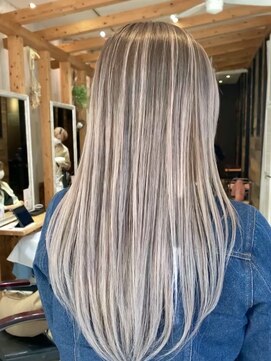 ラグーン(LAGOON) バレイヤージュグレージュハイライトダブルカラーケアブリーチ