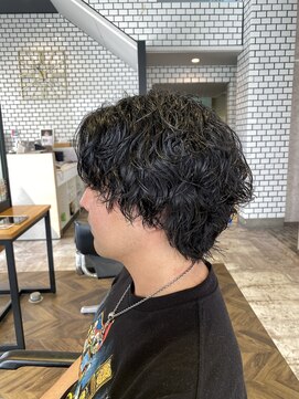 ステレオ ヘアデザイン 安城店(STEREO HAIR DESIGN) センターパート×スパイラルパーマ（12月）