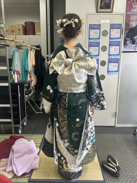 サロン ド シマ 振袖とアップ