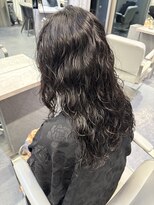 リラス 博多(rilas)&nbsp;パーマ　ロングパーマ　くるくる