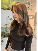 オーセンヘア(AUTHEN.HAIR) (mutsumi.)オリーブベージュ*センター分け