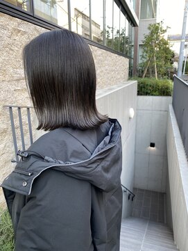 レオニード 表参道(LEONID) オリーブベージュ　黒髪　最上