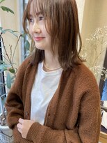 ロプート(Loput)&nbsp;ミディアムレイヤー×ベージュブラウン