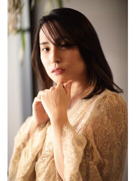 ダンディゾン ブルー 神楽坂(Dans Dix ans bleu) 【Dans Dix ans】ツヤめきカラーが眩しいミディに一目惚れ☆