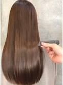 髪質改善で作る美髪改善　ツヤ髪ストレート　酸性縮毛矯正.Aujua