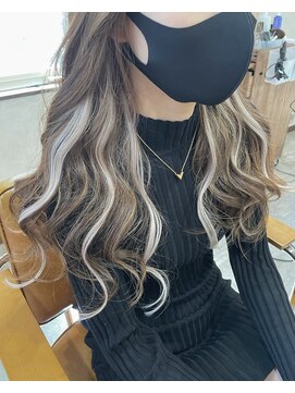 アンシュシュ(UN CHOU-CHOU) エクステでインナー