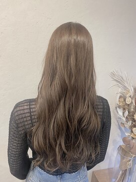 イソラヘアアトリエ(Isola hair atelier) 【Isola】オリーブグレージュ×ロング