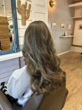 ベルズヘアー(Belle's Hair) ロングレイヤー