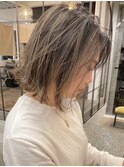 シアグレージュハイトーンカラーケアブリーチ透明感カラーボブ