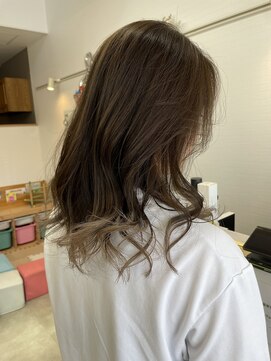 オリビアヘアー(OLIVIA HAIR) グラデーション裾カラーミルクティーベージュ