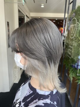 ダブル アンダーバー サロン(W_SALON) 【W_SALON 河原町】アッシュグレー×ホワイト