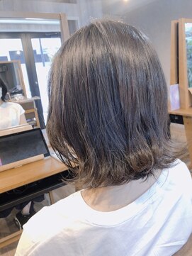 レイ 津田沼(Lei) ボブ/前髪/こなれミディ/オリーブベージュ/ウェーブパーマ/韓国