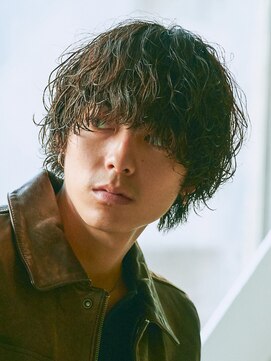 エルマーク 京橋(L-MARK) スパイラルパーマツイストパーマアップバング短髪メッシュ