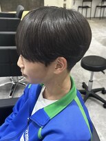 ヒュイル バイ ニアウ(Hwyl by Niau) メンズシースルーマッシュ韓国毛流れパーマニュアンスパーマ