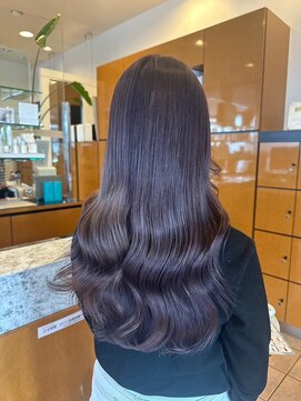 ビーグレイスヒロミ(be Grace HIROMI) うるツヤ髪質改善×20代ロング柔らかダークブラウン