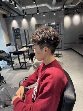 スタッド 松戸(stud. Men‘s) スパイキー×ツイストパーマ