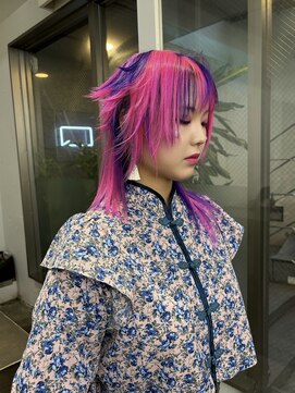 レコ 渋谷(LECO) シャギーウルフネオンカラーデザイン