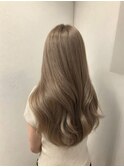 ミルクティーベージュ