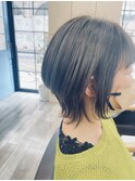 くびれボブ