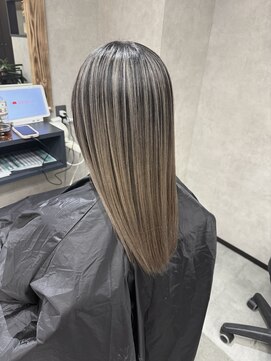 サニー 渋谷(SUNNY) バレイヤージュ、ハイライト、レイヤーロング、グレーベージュ