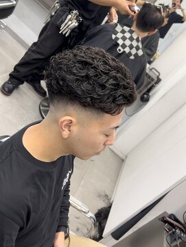 グルーマーズトウキョウ(GROOMER/S TOKYO) 神保町 ラルフカール メンズ ハードパーマ スペインカール