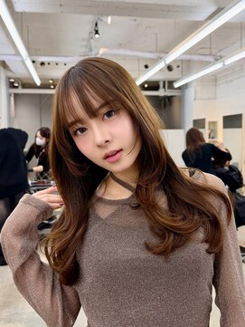 ヒュー 広島(HEW) かわいいシースルーバング韓国くびれレイヤーハッシュカット